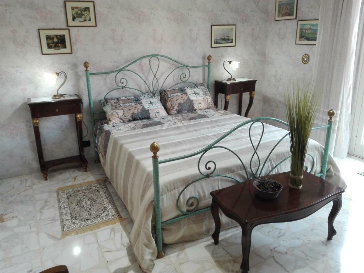 Cataniaedintorni Bed and Breakfast Buitenkant foto